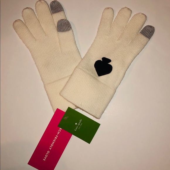 kate spade Accessories - Kate Spade Tech Friendly Gloves